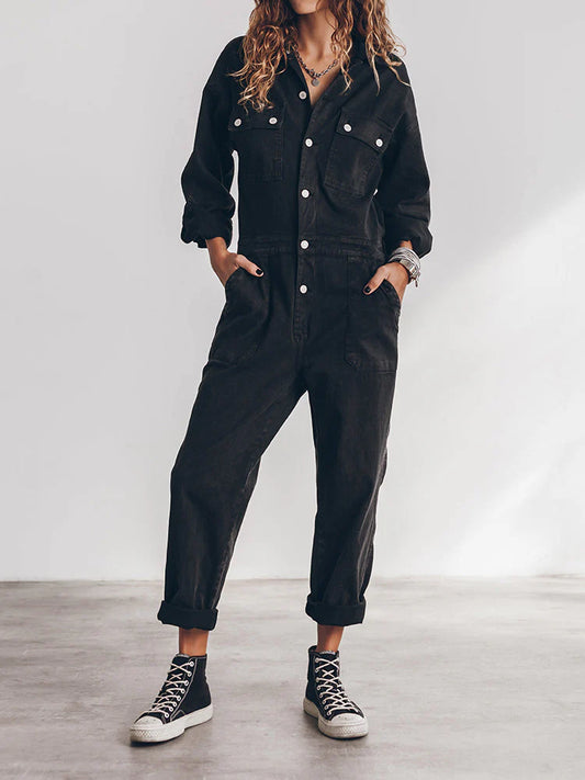 Damesjumpsuit met losse pasvorm en knoopsluiting aan de voorkant